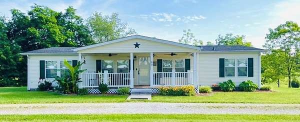 2 Acres of Land with Home for Sale in East Bernstadt, Kentucky