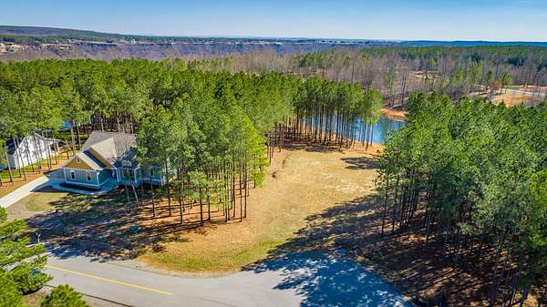 1.3 Acres of Residential Land for Sale in Jasper, Tennessee