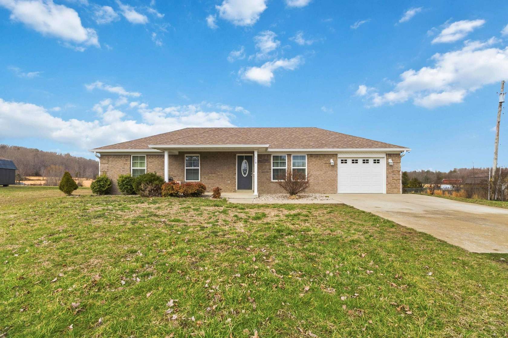 2 Acres of Land with Home for Sale in Berea, Kentucky