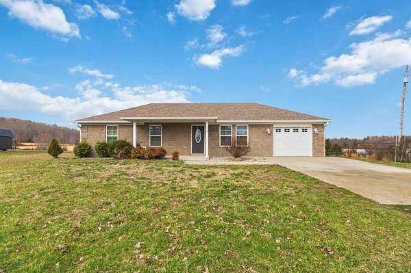 2 Acres of Land with Home for Sale in Berea, Kentucky