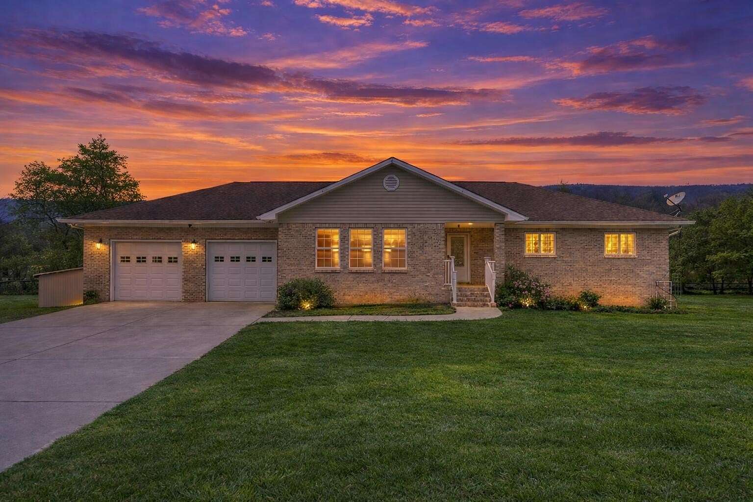 3.4 Acres of Land with Home for Sale in Evensville, Tennessee