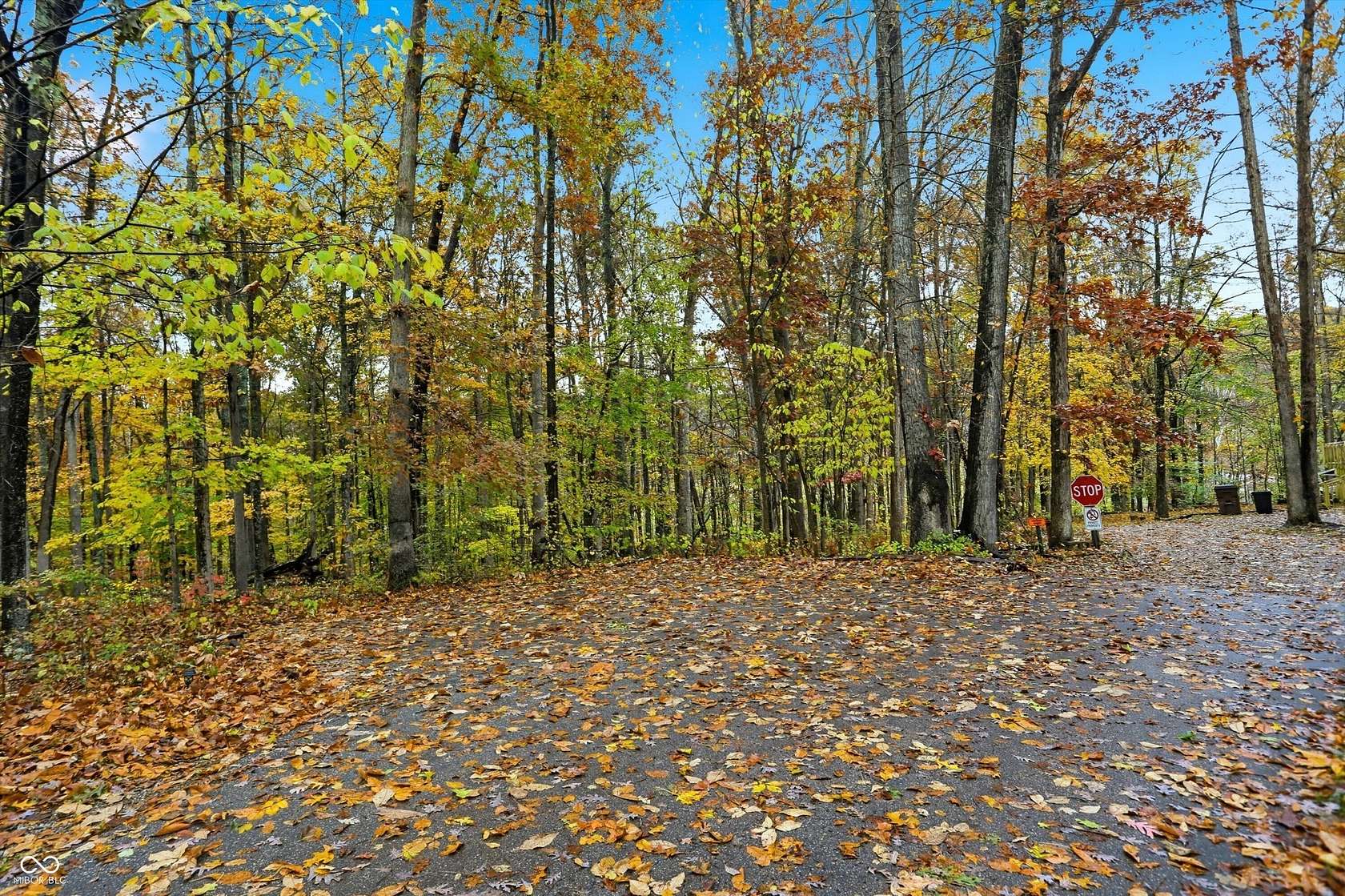 2 Acres of Residential Land for Sale in Nashville, Indiana