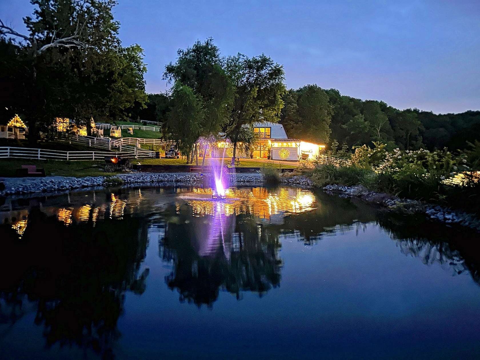 15.3 Acres of Land with Home for Sale in Hendersonville, Tennessee