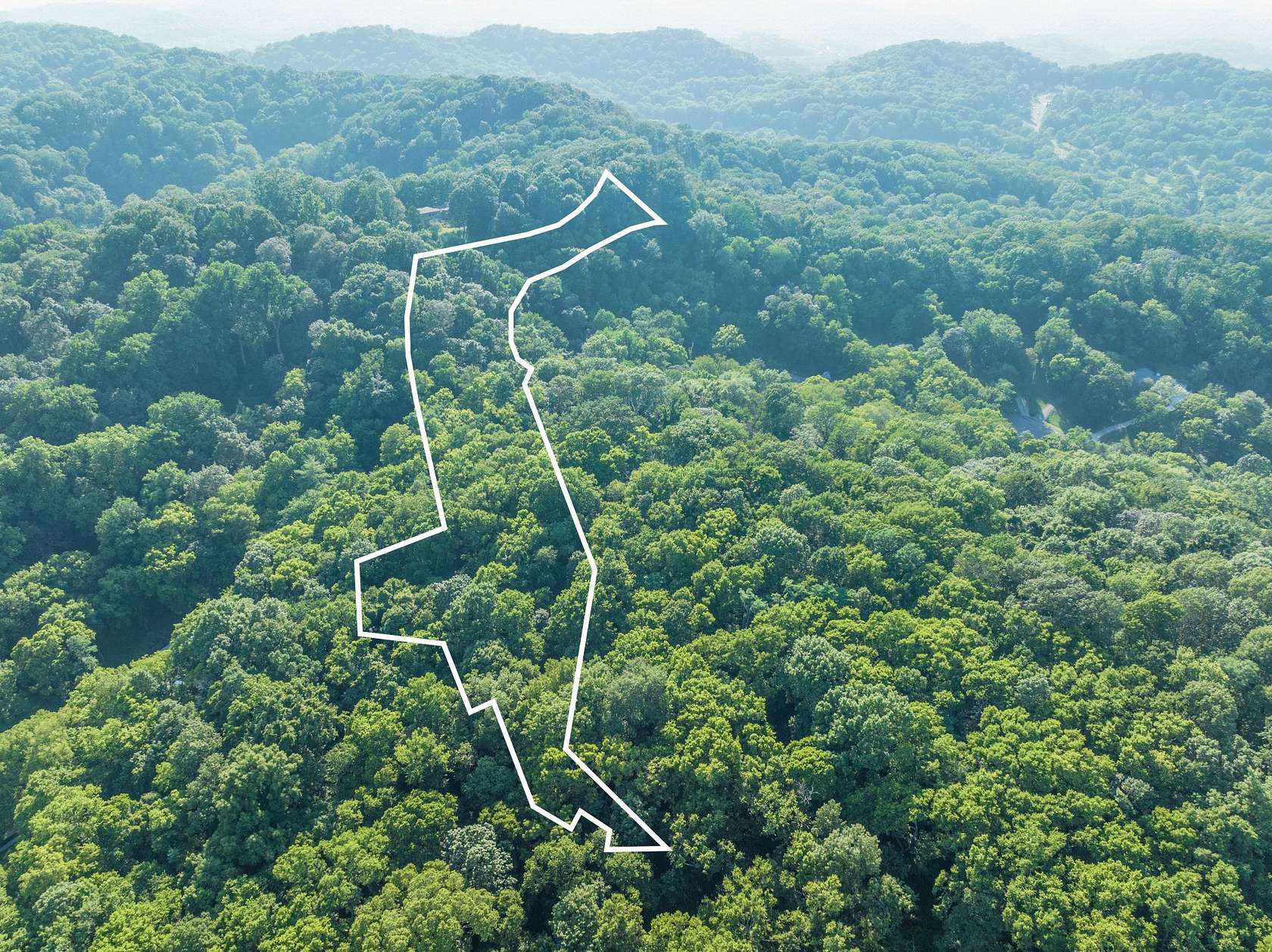 18.6 Acres of Land for Sale in Nashville, Tennessee