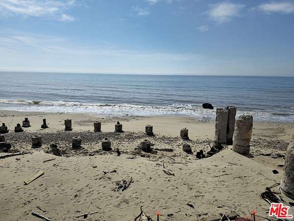 0.06 Acres of Land for Sale in Malibu, California