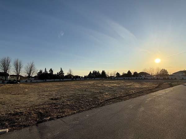 2.14 Acres of Commercial Land for Sale in Frankfort, Illinois