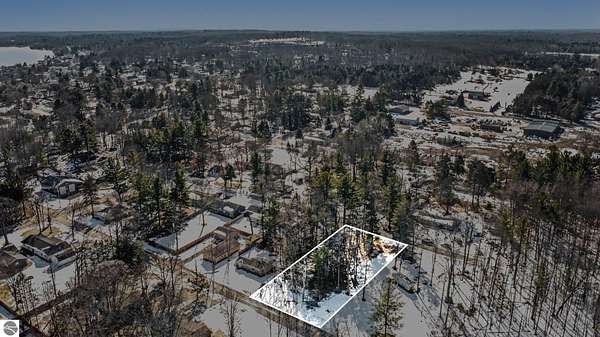 0.34 Acres of Residential Land for Sale in Houghton Lake, Michigan