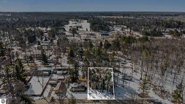 0.34 Acres of Residential Land for Sale in Houghton Lake, Michigan