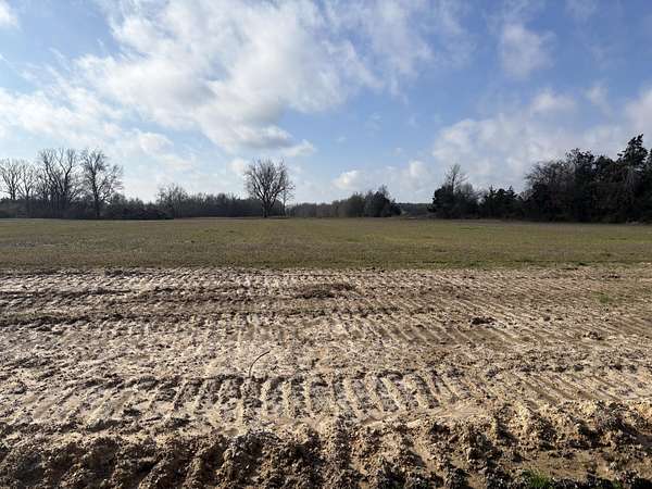 3.67 Acres of Land for Sale in New Albany, Mississippi