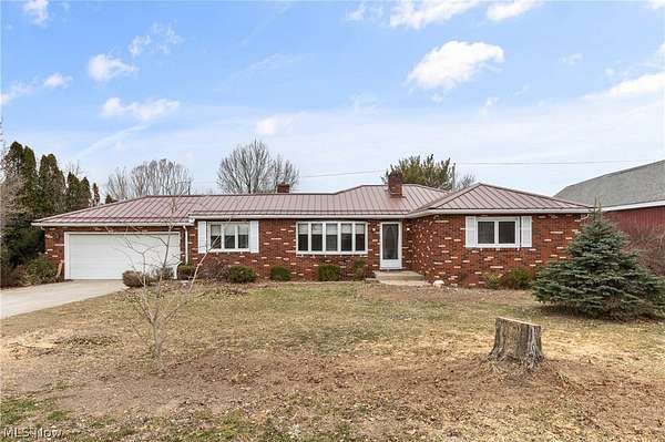 2.19 Acres of Land with Home for Sale in St. Clairsville, Ohio