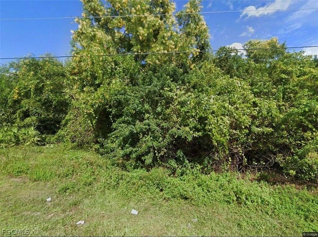 0.33 Acres of Residential Land for Sale in Lehigh Acres, Florida