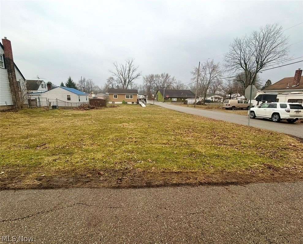0.1 Acres of Land for Sale in Canton, Ohio