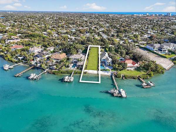 0.39 Acres of Residential Land for Sale in Jupiter, Florida