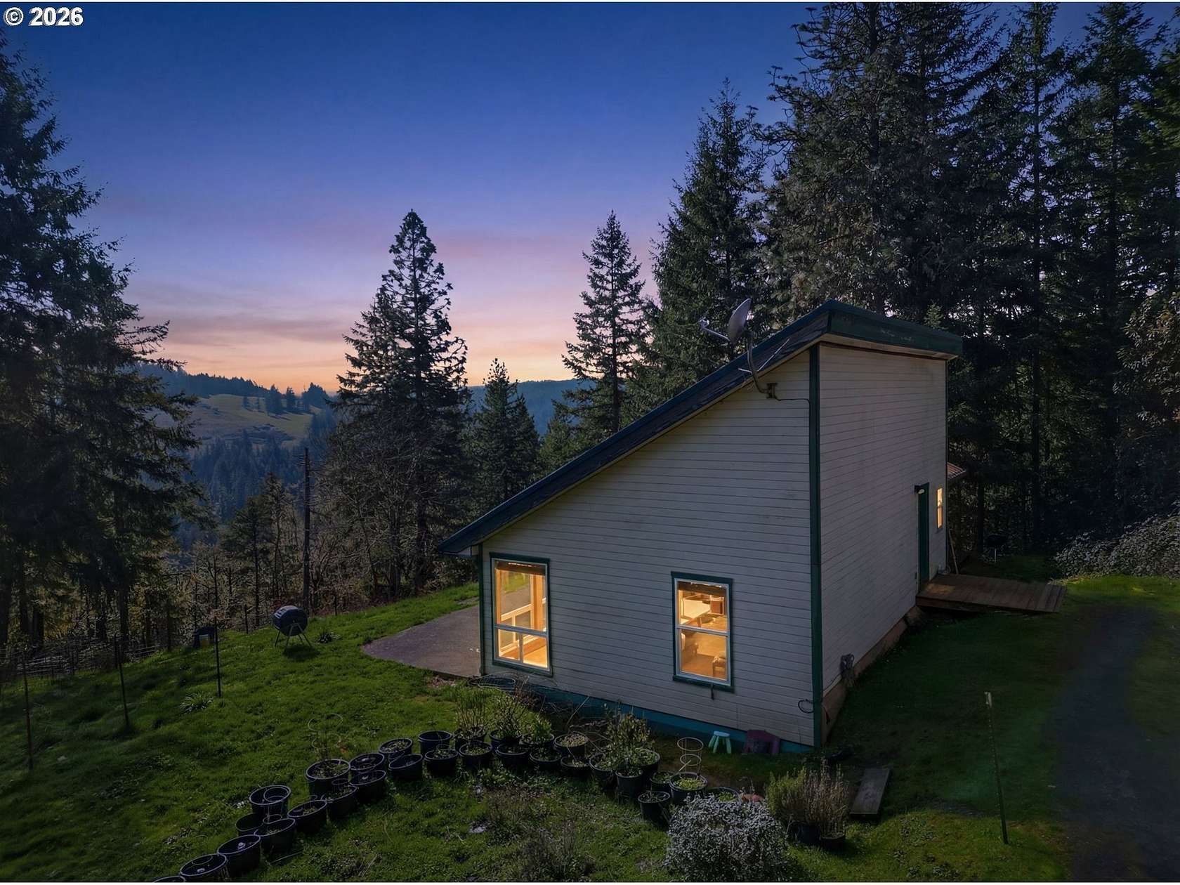 5 Acres of Land with Home for Sale in Eugene, Oregon