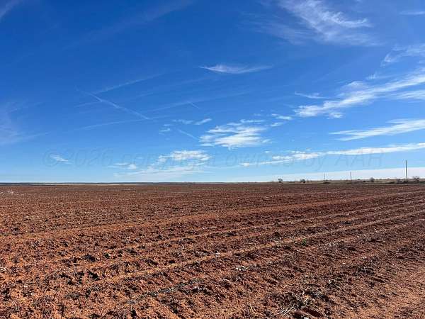 315 Acres of Recreational & Residential Land for Sale in Childress, Texas