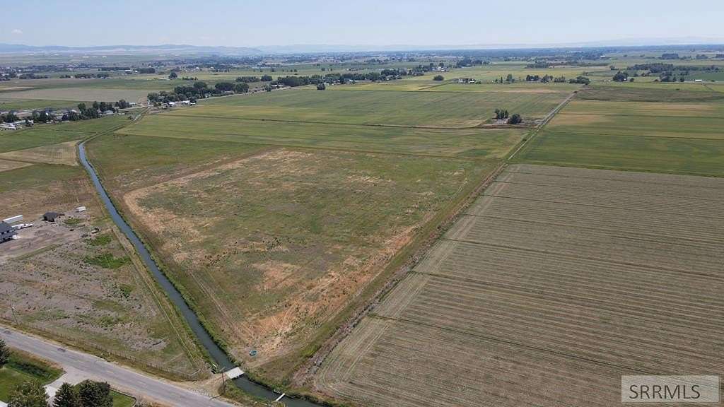 20 Acres of Agricultural & Residential Land for Sale in Rexburg, Idaho