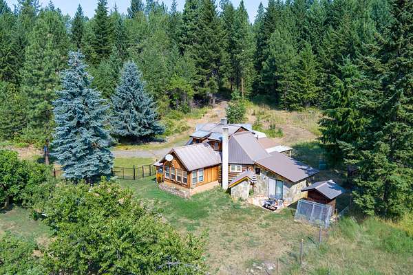 20 Acres of Recreational Land with Home for Sale in Rice, Washington