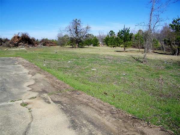 1.12 Acres of Mixed-Use Land for Sale in Idabel, Oklahoma