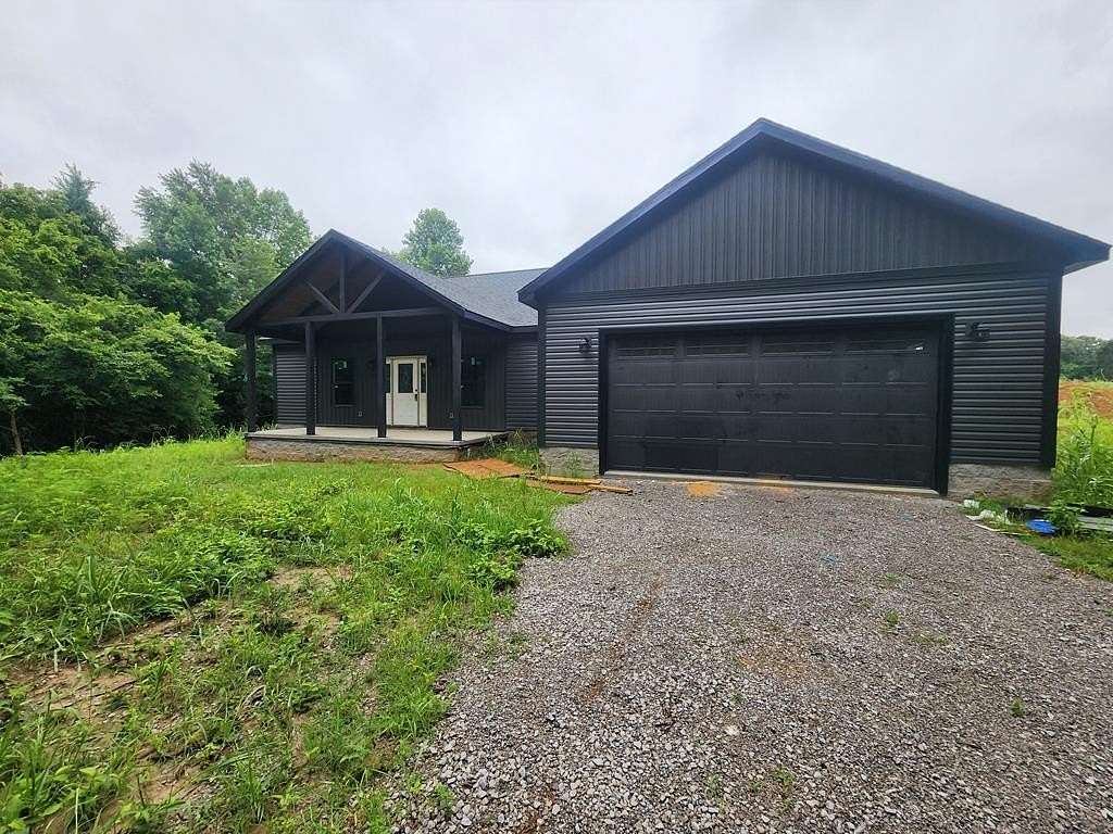 2.1 Acres of Land with Home for Sale in Crofton, Kentucky