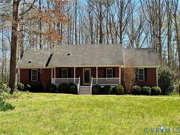 3 Acres of Land with Home for Sale in Amelia Court House, Virginia