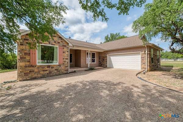 3.38 Acres of Land with Home for Sale in Killeen, Texas