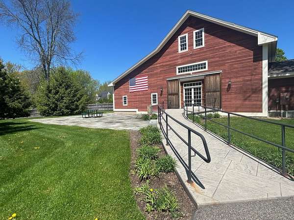 2.24 Acres of Commercial Land for Lease in Kensington, New Hampshire