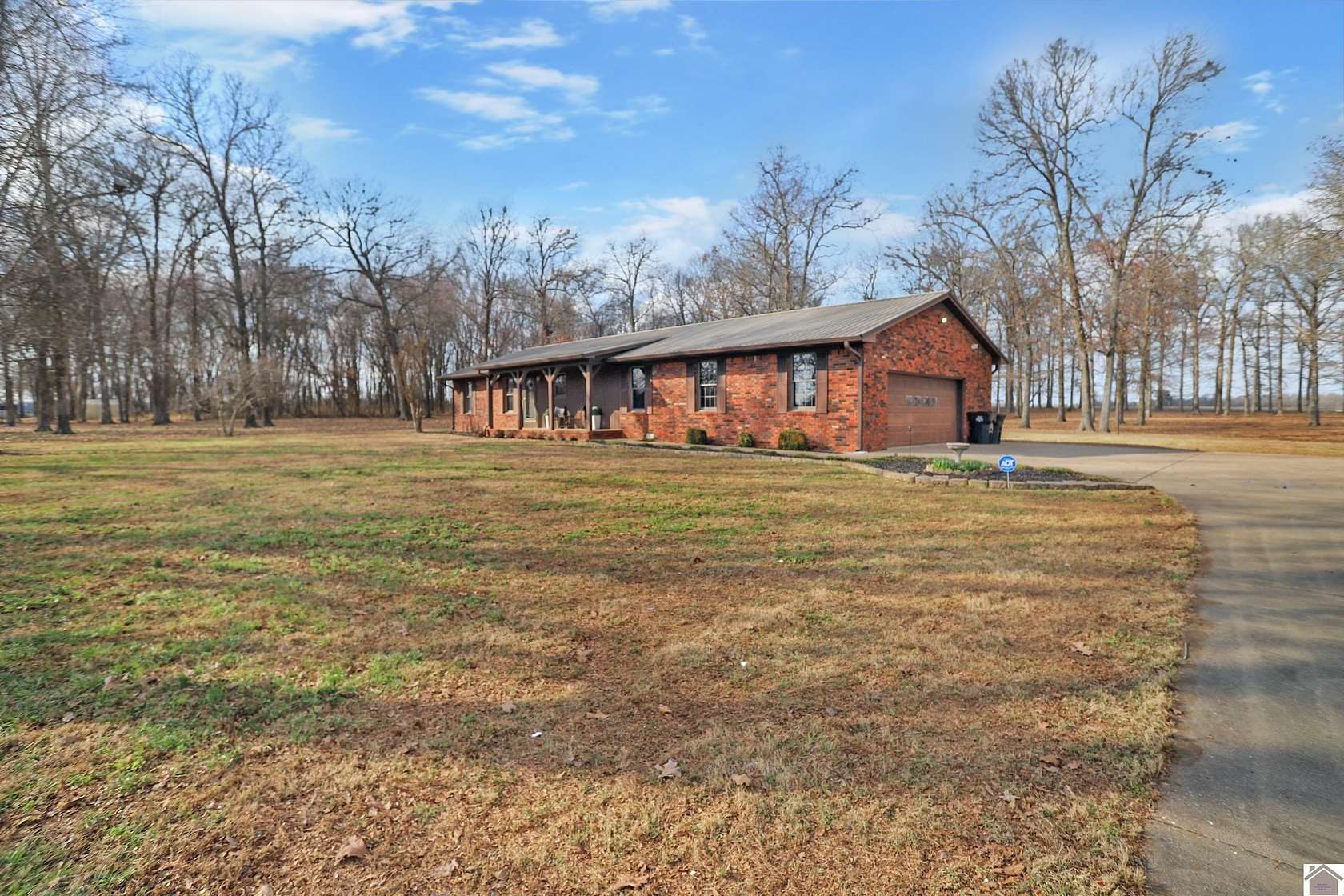 6 Acres of Land with Home for Sale in Murray, Kentucky