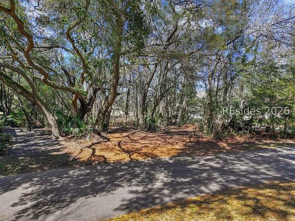 0.4 Acres of Residential Land for Sale in Hilton Head Island, South Carolina