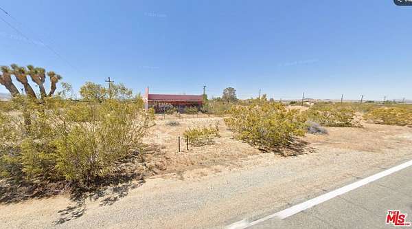 0.91 Acres of Mixed-Use Land for Sale in Joshua Tree, California