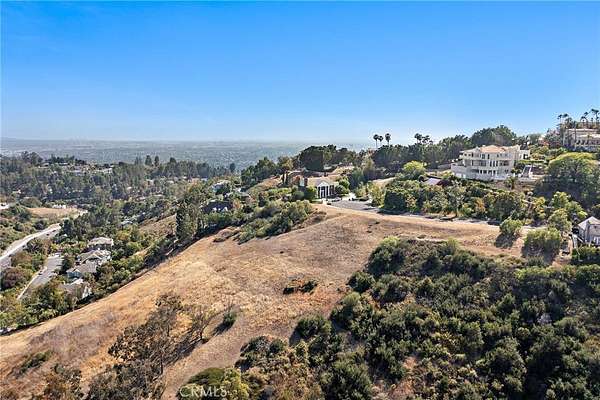 0.88 Acres of Residential Land for Sale in North Tustin, California