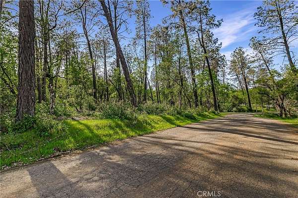 3 Acres of Residential Land for Sale in Redding, California