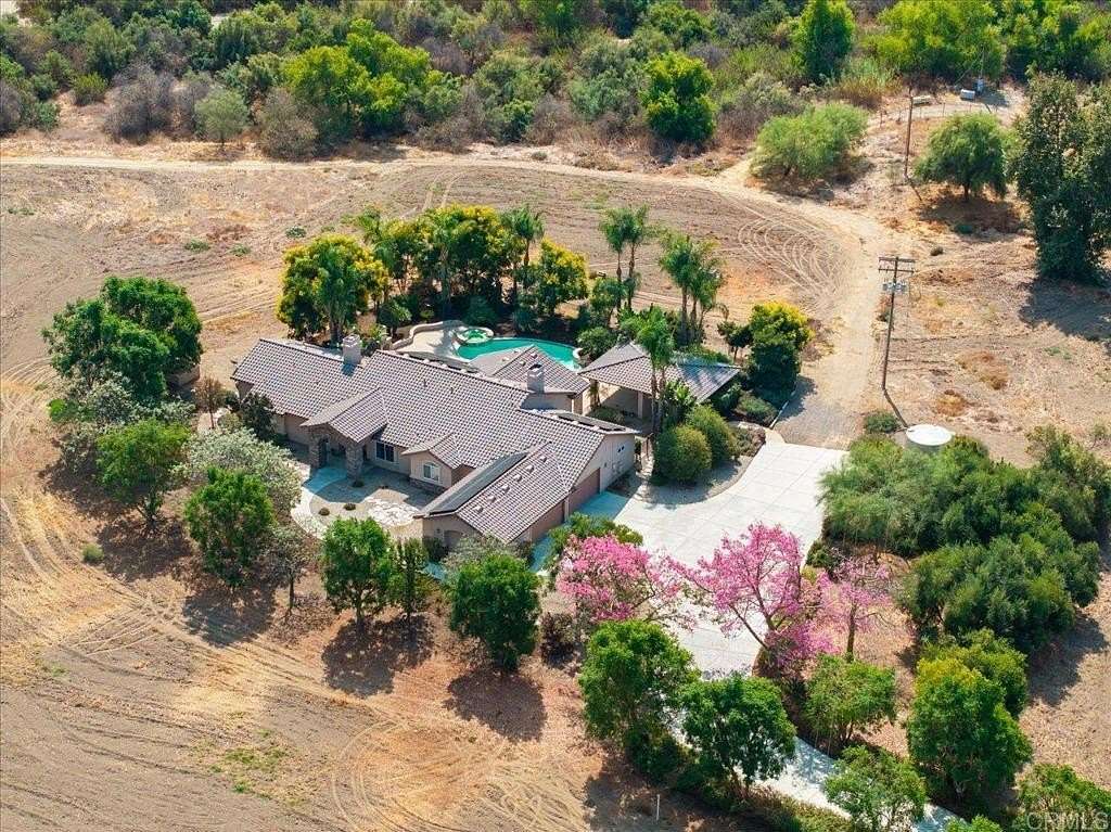 8 Acres of Land with Home for Sale in Escondido, California