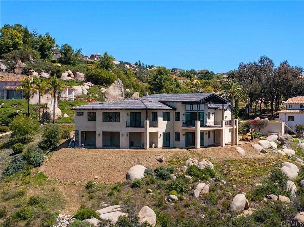 4.7 Acres of Land with Home for Sale in Escondido, California