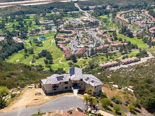 4.7 Acres of Land with Home for Sale in Escondido, California