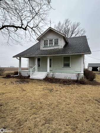 1.89 Acres of Land with Home for Sale in Fort Madison, Iowa