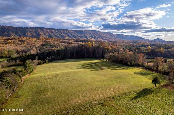 6 Acres of Land for Sale in Maryville, Tennessee