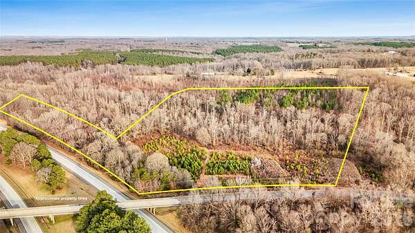 32.8 Acres of Recreational & Residential Land for Sale in Statesville, North Carolina
