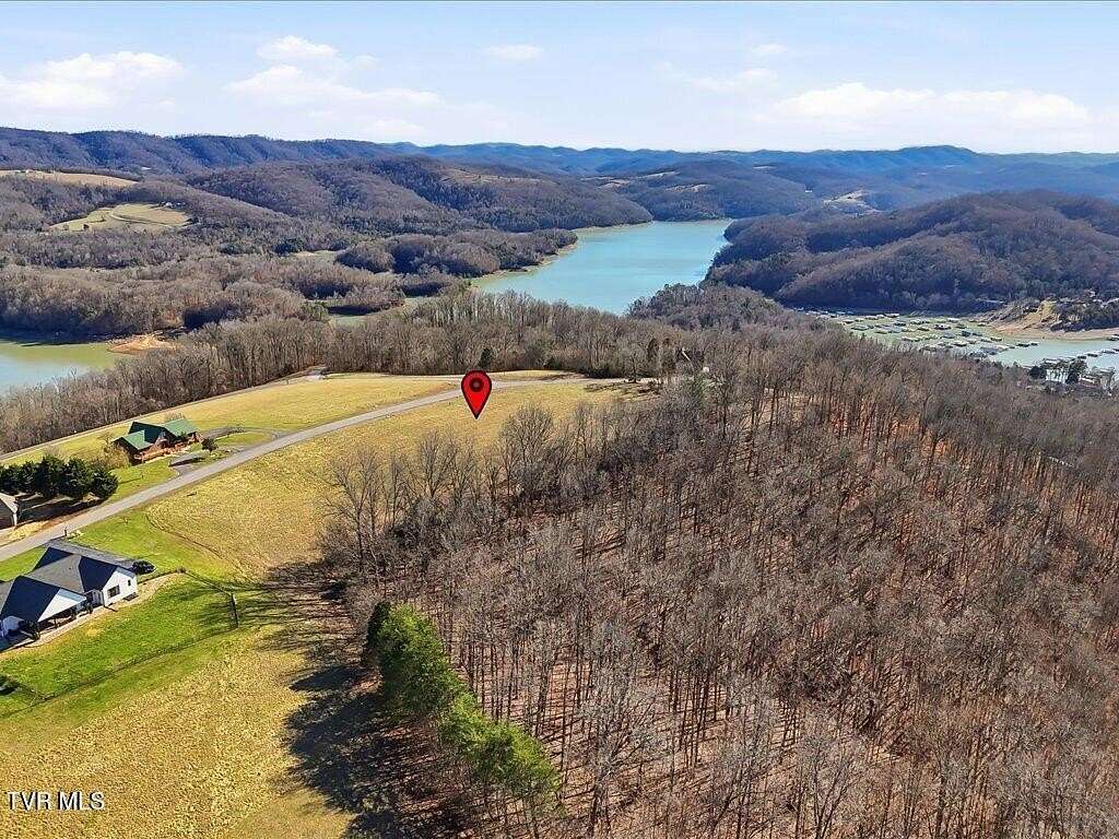 2 Acres of Residential Land for Sale in New Tazewell, Tennessee