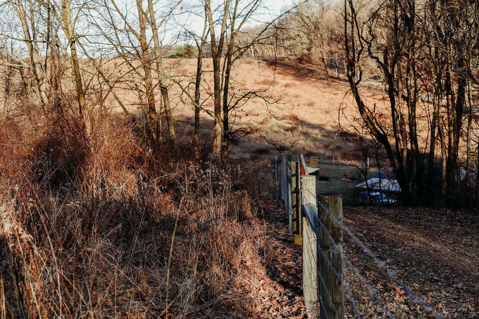 7 Acres of Residential Land for Sale in St. Louisville, Ohio