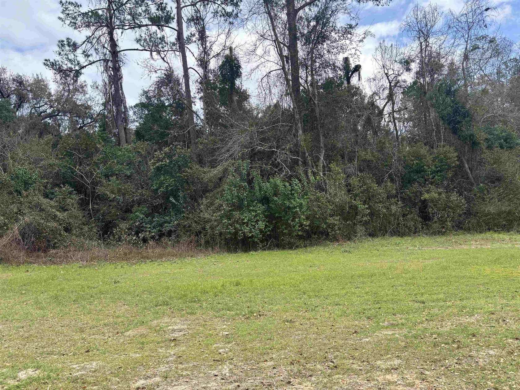 4 Acres of Land for Sale in Tallahassee, Florida
