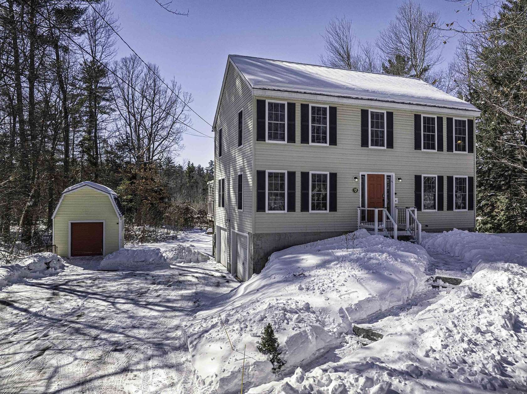 8.86 Acres of Land with Home for Sale in Barrington, New Hampshire