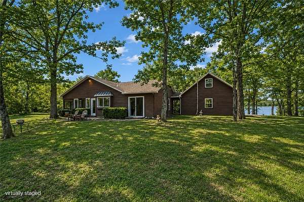 24 Acres of Recreational Land with Home for Sale in Fayetteville, Arkansas