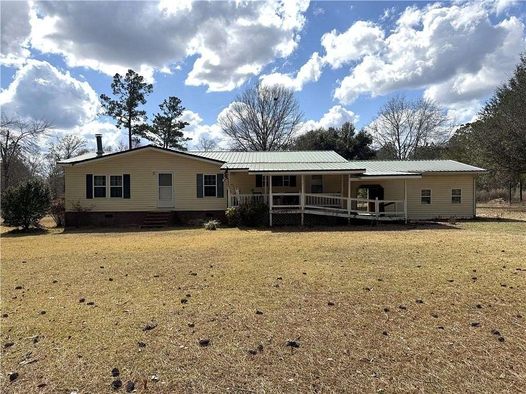 2.5 Acres of Land with Home for Sale in Odum, Georgia