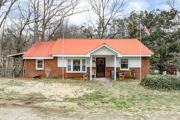 2 Acres of Land with Home for Sale in Lyles, Tennessee