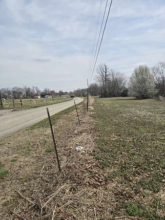 5 Acres of Residential Land for Sale in McMinnville, Tennessee