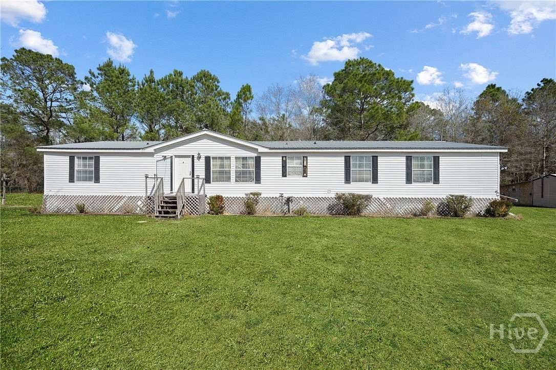 1.77 Acres of Land with Home for Sale in Ludowici, Georgia