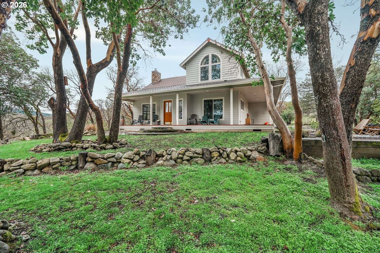 16.8 Acres of Land with Home for Sale in Central Point, Oregon