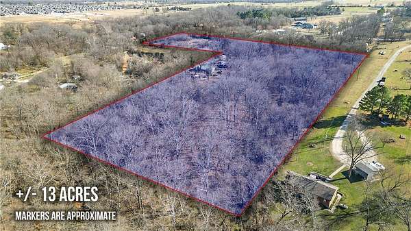 13.4 Acres of Improved Mixed-Use Land for Sale in Pea Ridge, Arkansas