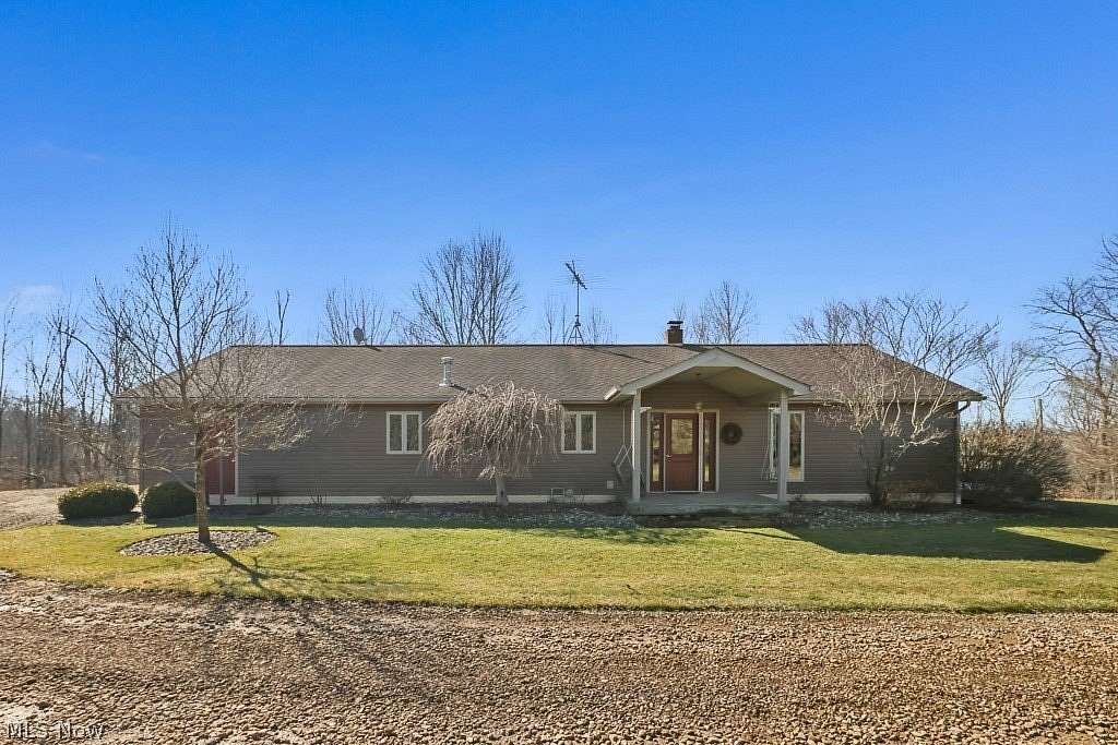 45.7 Acres of Land with Home for Sale in Alliance, Ohio