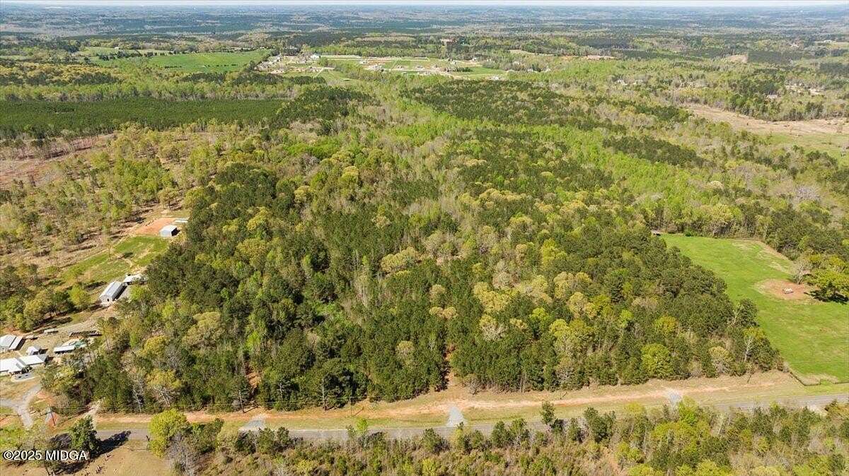 12 Acres of Land for Sale in Forsyth, Georgia